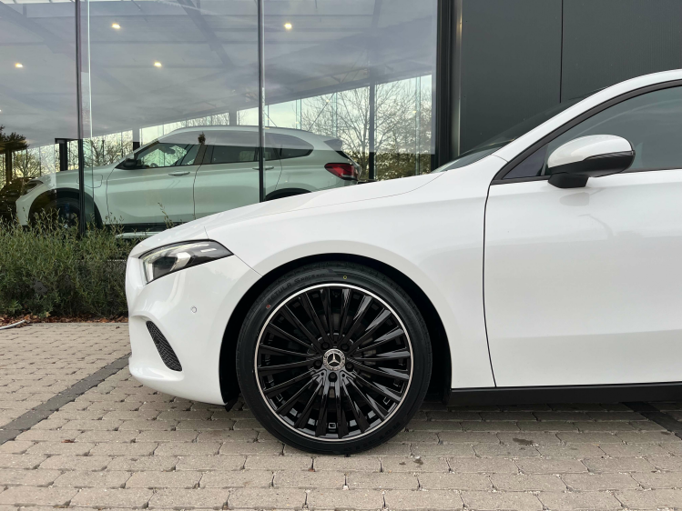 Mercedes-Benz A 180 A 180 7G-DCT Berline Full-LED/Widescreen/Camera/.. Leconte Motors