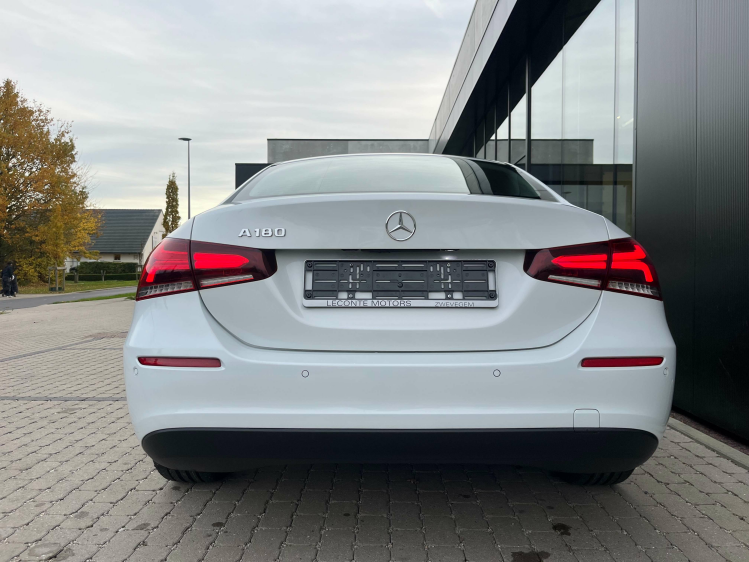 Mercedes-Benz A 180 A 180 7G-DCT Berline Full-LED/Widescreen/Camera/.. Leconte Motors