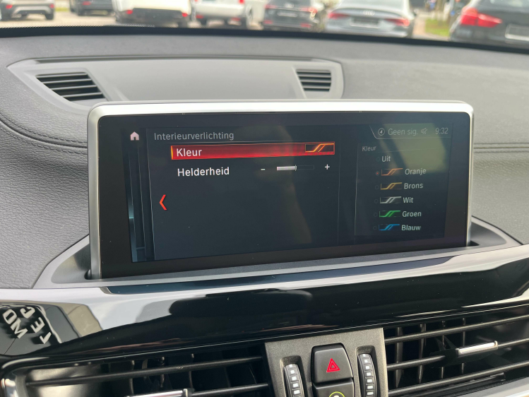 BMW X1 X1 sDrive18dA Sport-Pack LED/Sportzetels/Camera/.. Leconte Motors