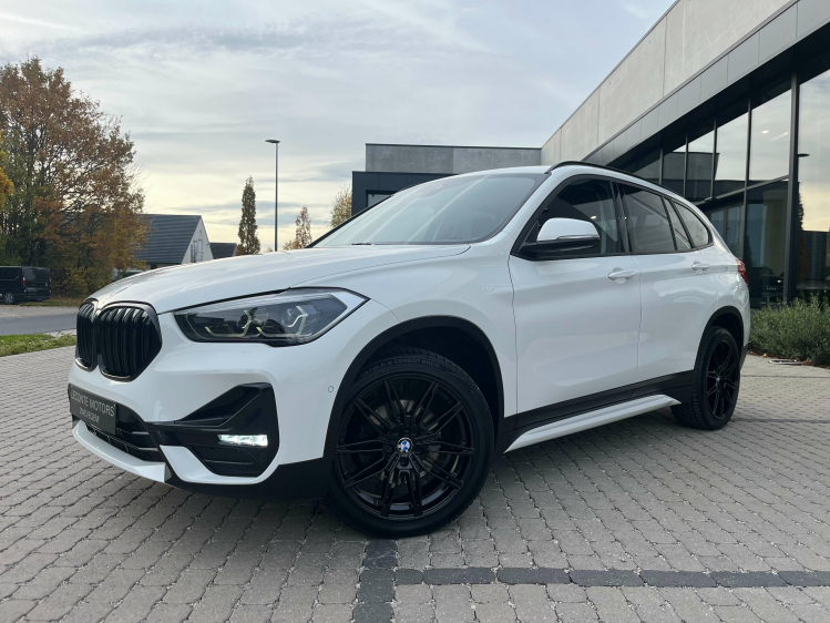 BMW X1 X1 sDrive18dA Sport-Pack LED/Sportzetels/Camera/.. Leconte Motors