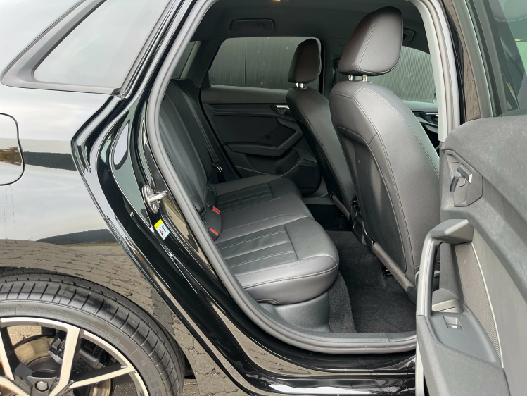 Audi A3 A3 30 TFSI Sportback S tronic Leder/Carplay/Trekhk Leconte Motors