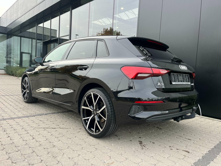 Audi A3 A3 30 TFSI Sportback S tronic Leder/Carplay/Trekhk Leconte Motors