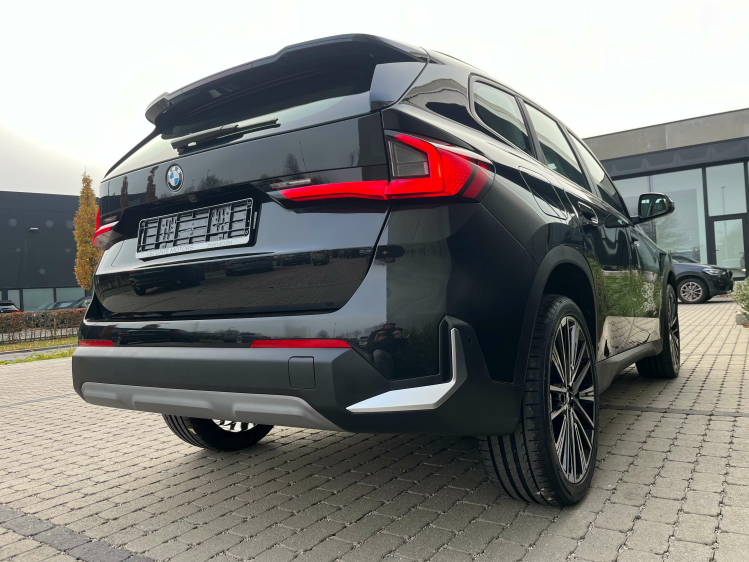 BMW X1 X1 sDrive18iA Widescreen/Leder/Sportzetels/Camera Leconte Motors