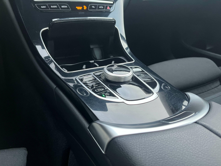 Mercedes-Benz C 180 C 180 9G-TRONIC Berline Sportzetels/LED/Camera/... Leconte Motors