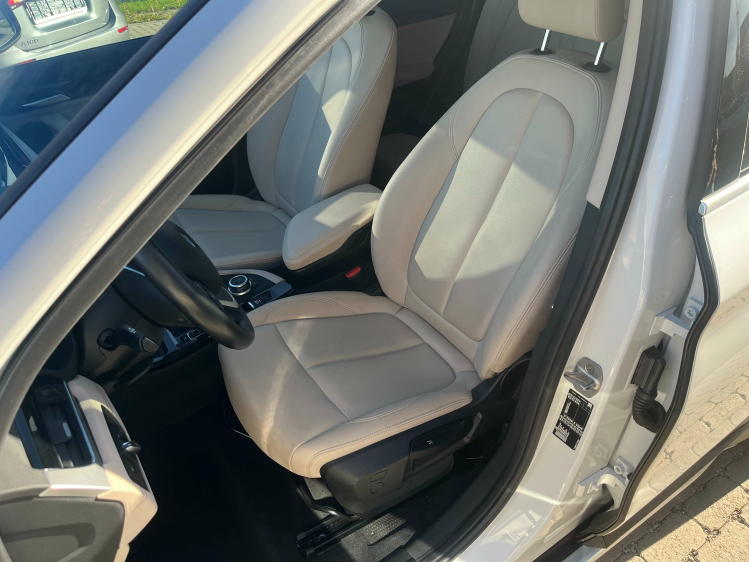 BMW X1 X1 sDrive18iA X-Line LED/Leder/Camera/Sfeerverlich Leconte Motors