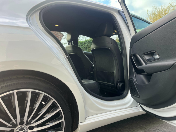 Mercedes-Benz A 160 A 160i Widescreen/Sportzetels/Camera/Gps/Cruise... Leconte Motors