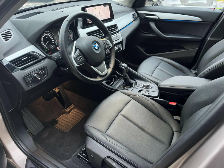 BMW X1 X1 xDrive25e Hybride Panodak/Leder/Trekhaak/CAM/.. Leconte Motors