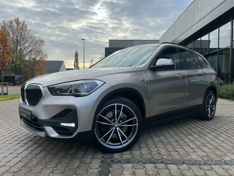 BMW X1 X1 xDrive25e Hybride Panodak/Leder/Trekhaak/CAM/.. Leconte Motors