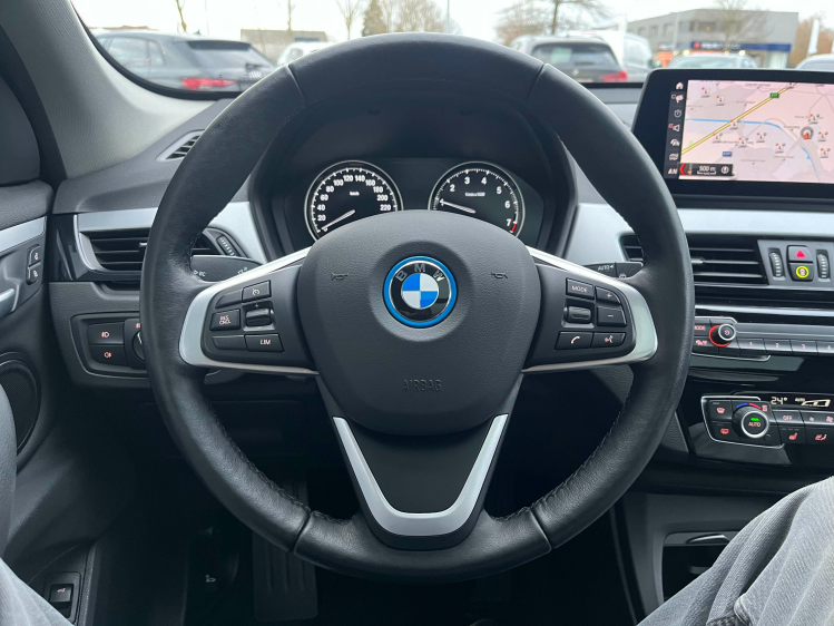 BMW X1 X1 xDrive25e Hybride Panodak/Leder/Trekhaak/CAM/.. Leconte Motors