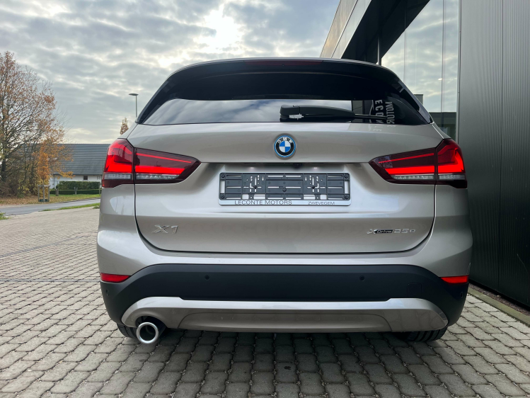 BMW X1 X1 xDrive25e Hybride Panodak/Leder/Trekhaak/CAM/.. Leconte Motors