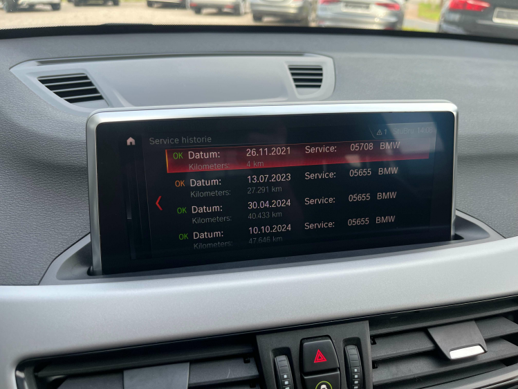 BMW X1 X1 sDrive18iA Leder/Navi-Pro/Carplay/Cruise/PDC... Leconte Motors