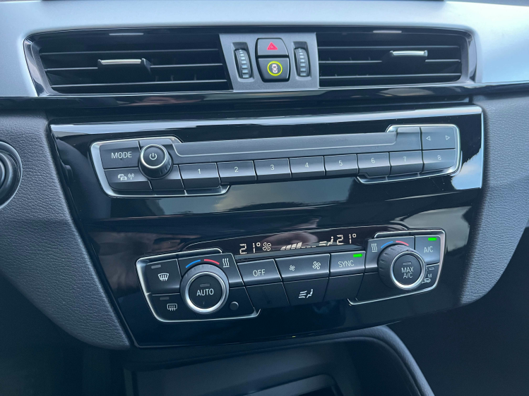 BMW X1 X1 xDrive25e Hybride Panodak/Leder/Carplay/Trekhk Leconte Motors