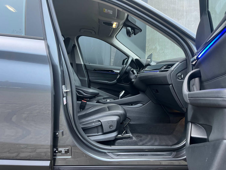 BMW X1 X1 sDrive18iA LED/Leder/Camera/Carplay/Trekhaak... Leconte Motors