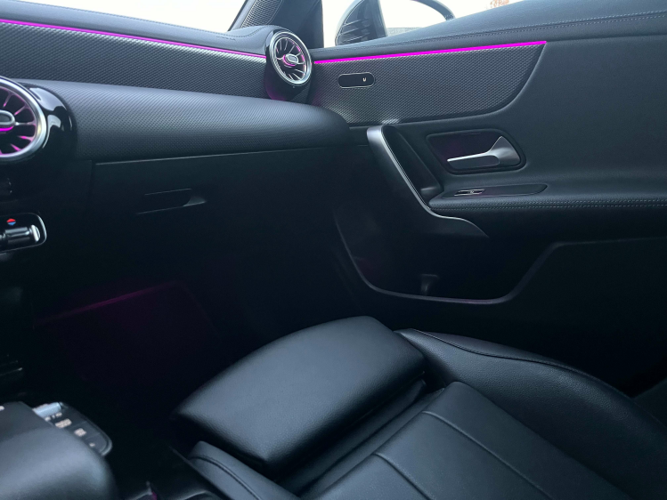 Mercedes-Benz CLA 180 CLA 180 7G-DCT Coupé Sportzetels/Carplay/CAM... Leconte Motors