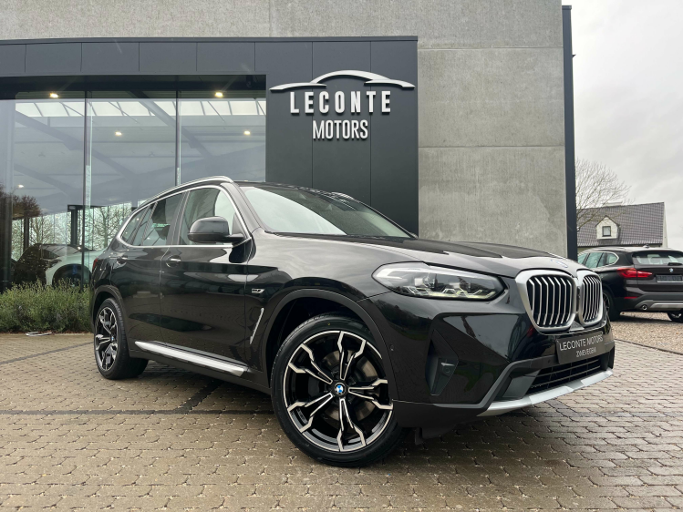 BMW X3 X3 xDrive30e Facelift Sportzetels/Carplay/Camera.. Leconte Motors