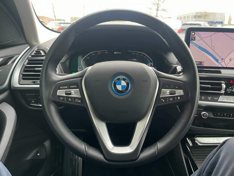 BMW X3 X3 xDrive30e Facelift Sportzetels/Carplay/Camera.. Leconte Motors