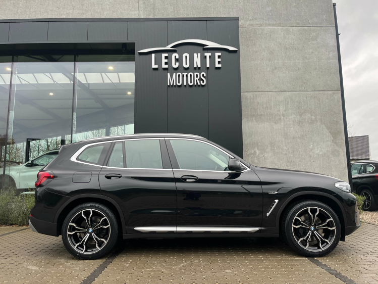 BMW X3 X3 xDrive30e Facelift Sportzetels/Carplay/Camera.. Leconte Motors