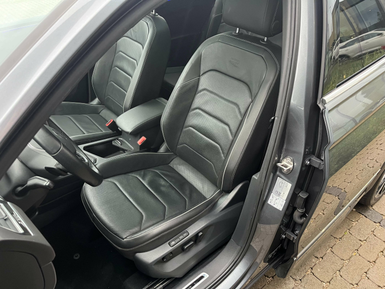 Volkswagen Tiguan Allspace Tiguan Allspace 1.5 TSI DSG R-Line 7-PL Pano/Leder Leconte Motors