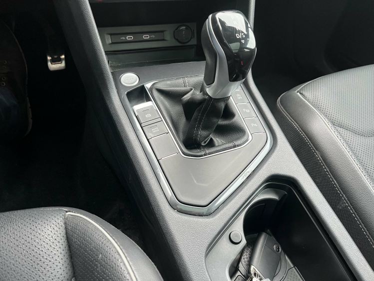 Volkswagen Tiguan Allspace Tiguan Allspace 1.5 TSI DSG R-Line 7-PL Pano/Leder Leconte Motors