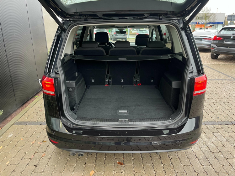 Volkswagen Touran Touran 2.0 TDI DSG Highline Navigatie/ACC/Carplay Leconte Motors