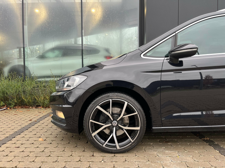 Volkswagen Touran Touran 2.0 TDI DSG Highline Navigatie/ACC/Carplay Leconte Motors