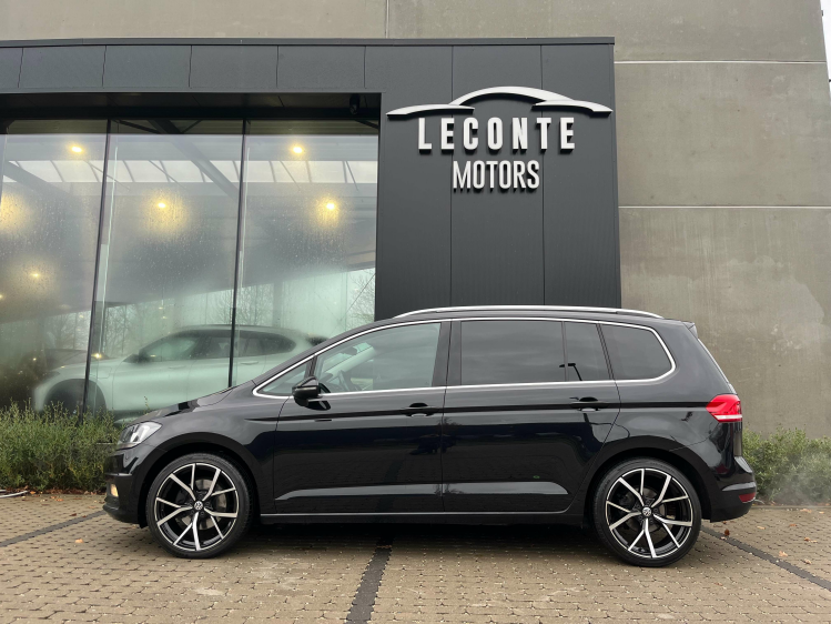 Volkswagen Touran Touran 2.0 TDI DSG Highline Navigatie/ACC/Carplay Leconte Motors