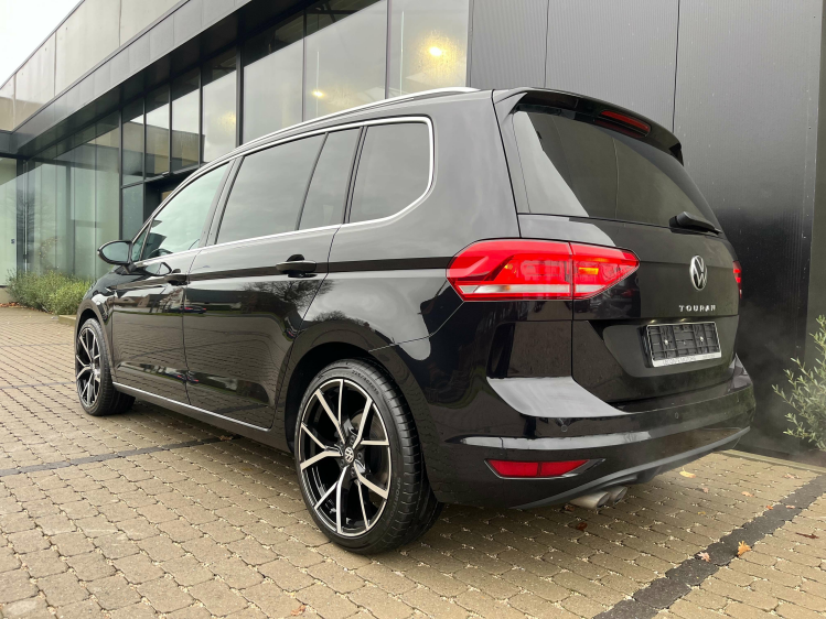 Volkswagen Touran Touran 2.0 TDI DSG Highline Navigatie/ACC/Carplay Leconte Motors