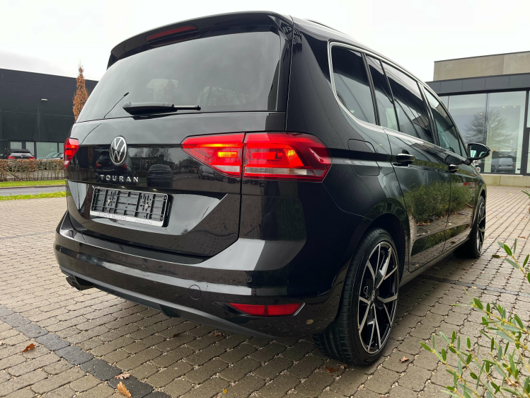 Volkswagen Touran Touran 2.0 TDI DSG Highline Navigatie/ACC/Carplay Leconte Motors