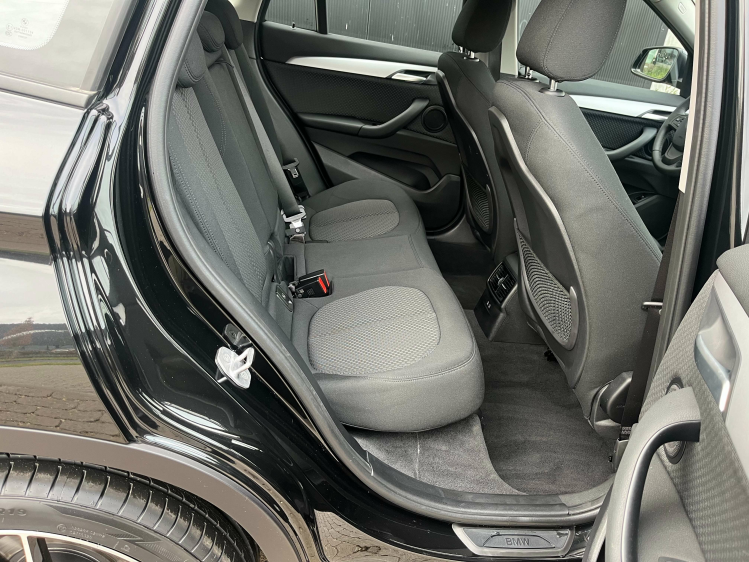 BMW X1 X1 sDrive18iA 6.815km Navigatie/Cruise/PDC/BLTH..! Leconte Motors