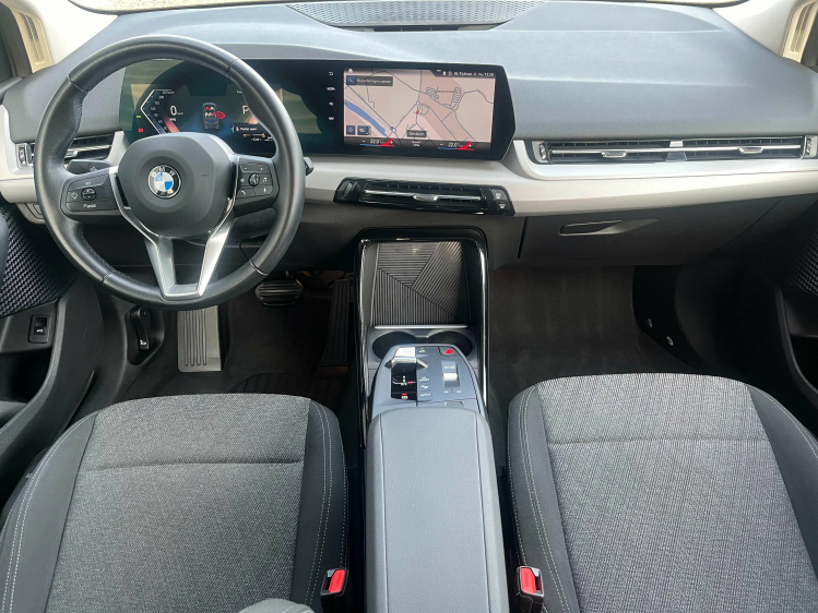 BMW 218 218iA Active Tourer Widescreen/Carplay/Camera/...! Leconte Motors