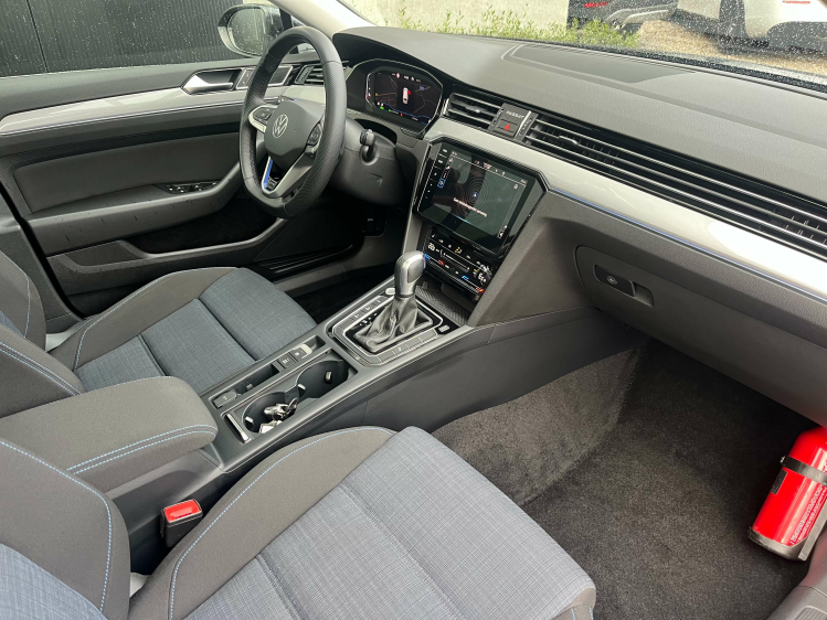 Volkswagen Passat Variant Passat Variant 1.4 TSI Hybride Virtual/Panodak/LED Leconte Motors