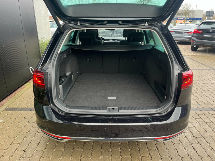 Volkswagen Passat Variant Passat Variant 1.4 TSI Hybride Virtual/Panodak/LED Leconte Motors