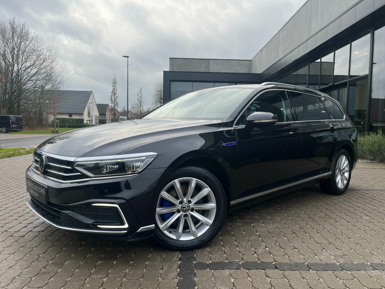 Volkswagen Passat Variant Passat Variant 1.4 TSI Hybride Virtual/Panodak/LED Leconte Motors