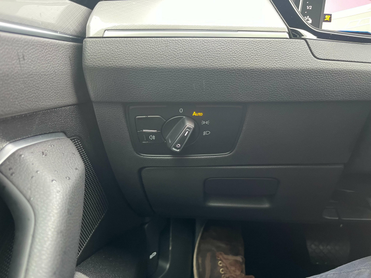 Volkswagen Passat Variant Passat Variant 1.4 TSI Hybride Virtual/Panodak/LED Leconte Motors