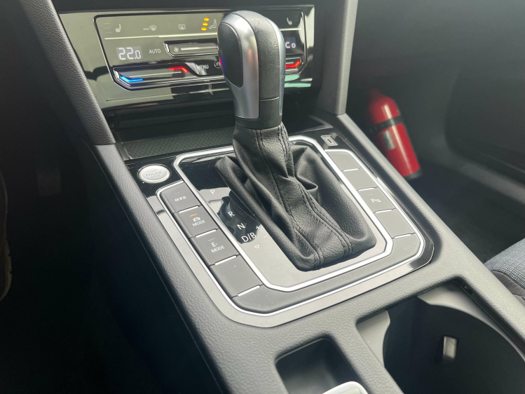 Volkswagen Passat Variant Passat Variant 1.4 TSI Hybride Virtual/Panodak/LED Leconte Motors