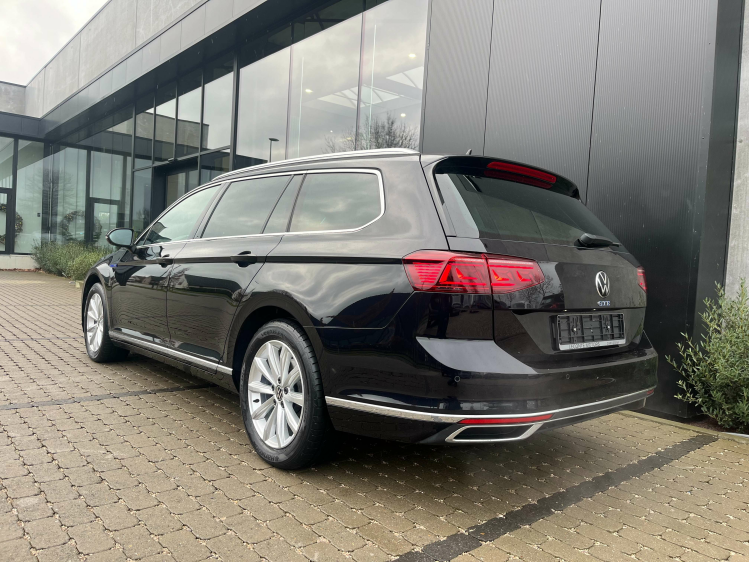 Volkswagen Passat Variant Passat Variant 1.4 TSI Hybride Virtual/Panodak/LED Leconte Motors