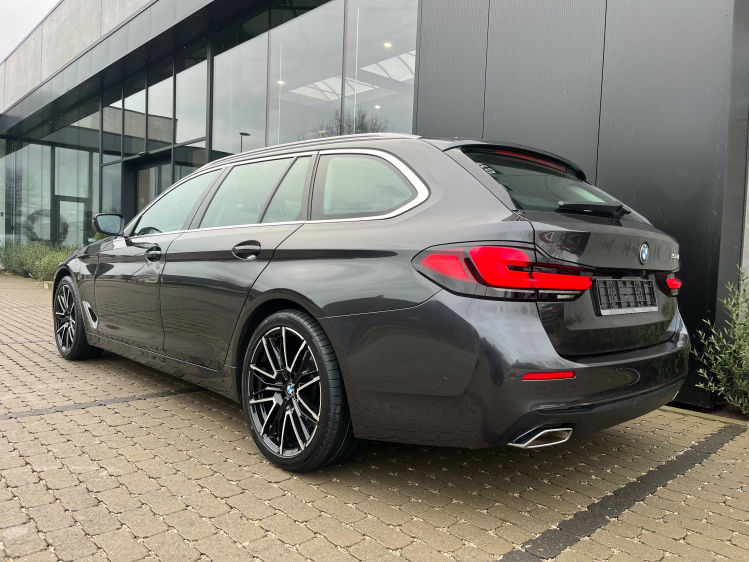 BMW 520 520iA Touring LED/Gps-Pro/Leder/Camera/Carplay/... Leconte Motors