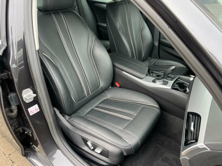 BMW 520 520iA Touring LED/Gps-Pro/Leder/Camera/Carplay/... Leconte Motors