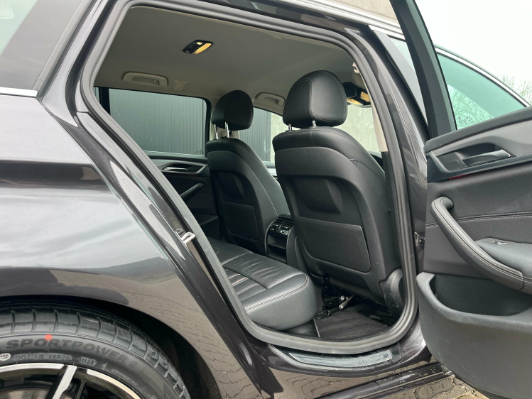 BMW 520 520iA Touring LED/Gps-Pro/Leder/Camera/Carplay/... Leconte Motors