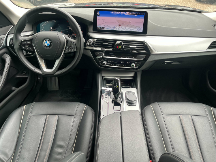 BMW 520 520iA Touring LED/Gps-Pro/Leder/Camera/Carplay/... Leconte Motors