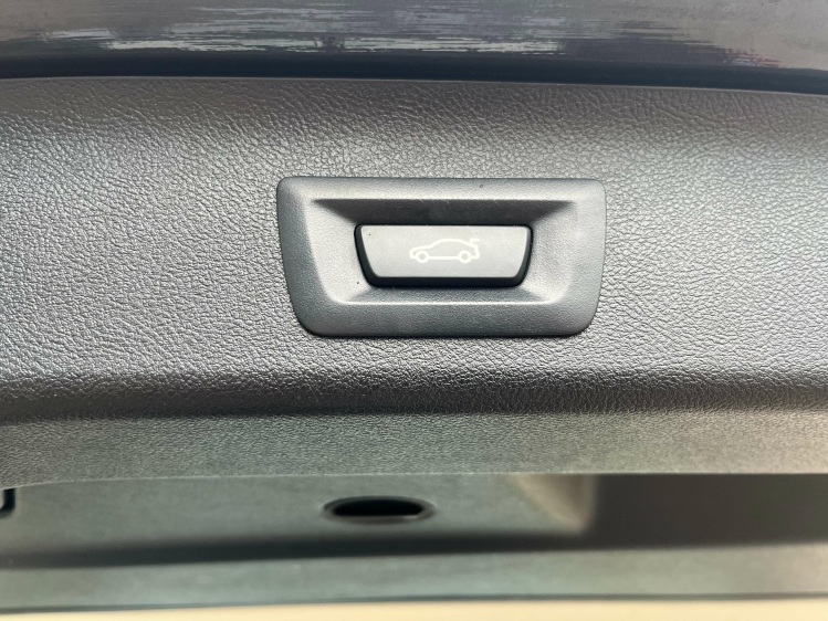 BMW 520 520iA Touring LED/Gps-Pro/Leder/Camera/Carplay/... Leconte Motors