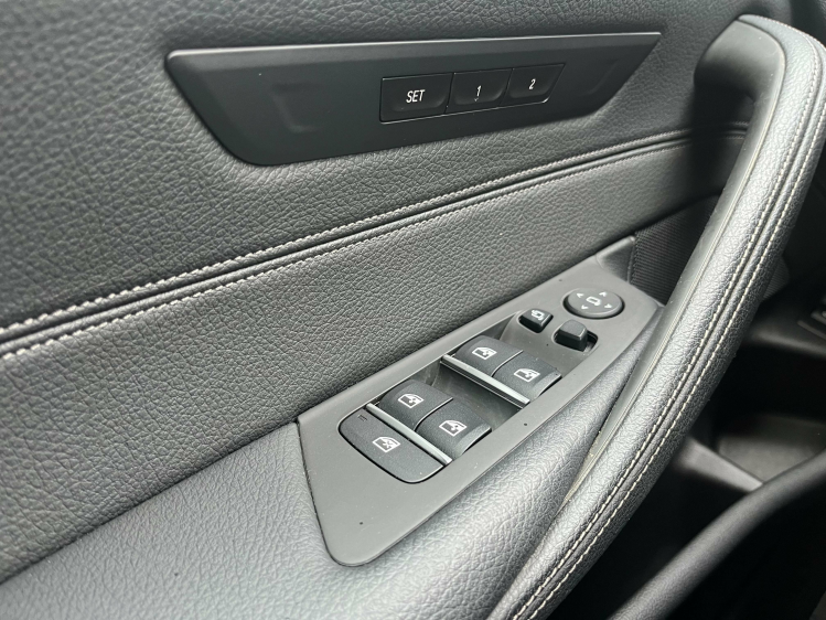 BMW 520 520iA Touring LED/Gps-Pro/Leder/Camera/Carplay/... Leconte Motors