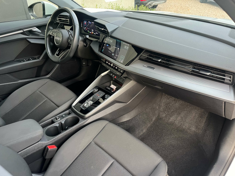 Audi A3 A3 30 TFSI Sportback S tronic Virtual/Sfeerverl/.. Leconte Motors