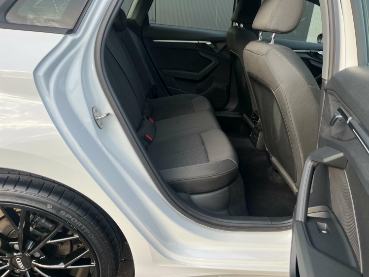 Audi A3 A3 30 TFSI Sportback S tronic Virtual/Sfeerverl/.. Leconte Motors