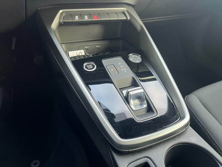 Audi A3 A3 30 TFSI Sportback S tronic Virtual/Sfeerverl/.. Leconte Motors