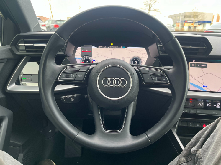 Audi A3 A3 30 TFSI Sportback S tronic Leder/Virtual/Carply Leconte Motors