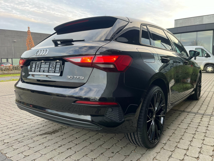 Audi A3 A3 30 TFSI Sportback S tronic Leder/Virtual/Carply Leconte Motors