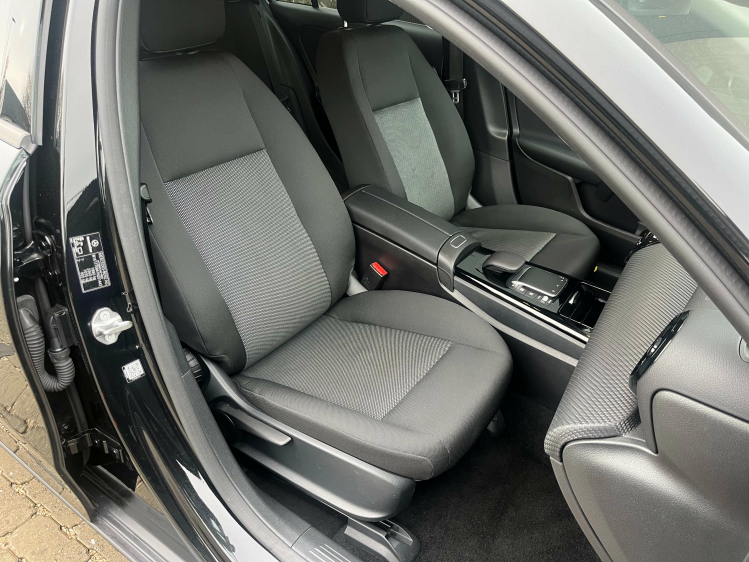 Mercedes-Benz A 180 A 180iA DCT Widescreen/Gps/Cruise/Zetelverwarming Leconte Motors