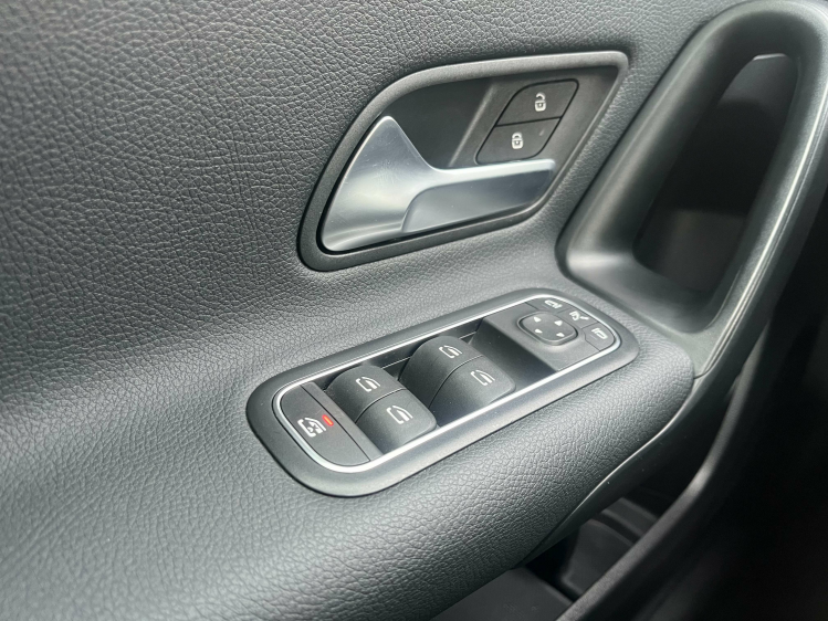 Mercedes-Benz A 180 A 180iA DCT Widescreen/Gps/Cruise/Zetelverwarming Leconte Motors