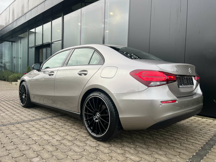 Mercedes-Benz A 180 A 180 7G-DCT Berline Widescreen/Navigatie/Camera.. Leconte Motors